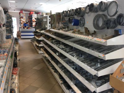 SIA "DELVE 2", Riga, Ganibu dambis - levering og installasjon av handelsutstyr 2